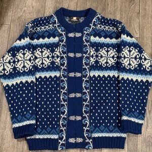 Vintage Norway Fjord Fashion Wool Patterned Sweater with Silver Clasps